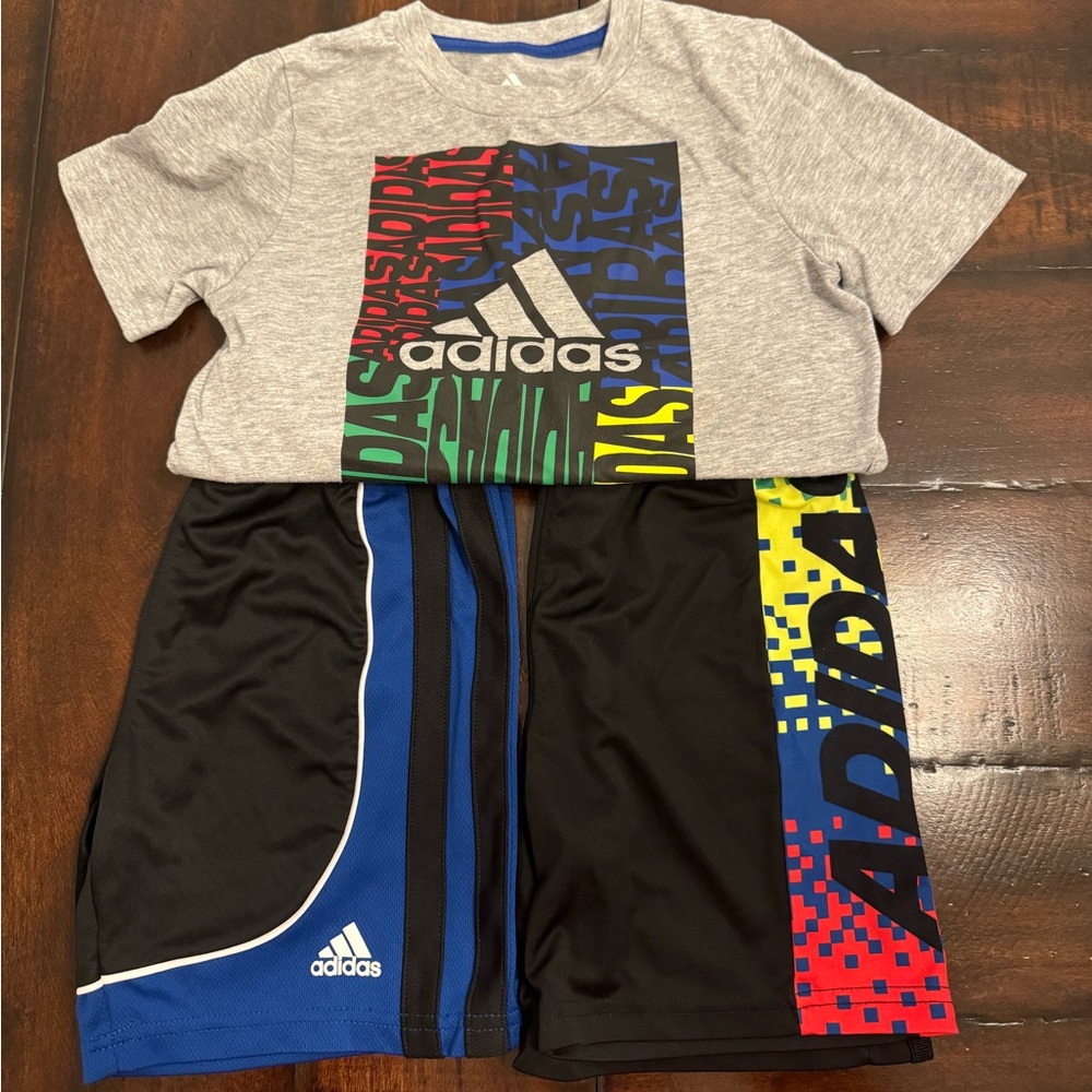 Adidas shorts  Boys size 5-6
